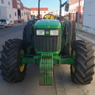 TRACTOR JOHN DEERE 5105M