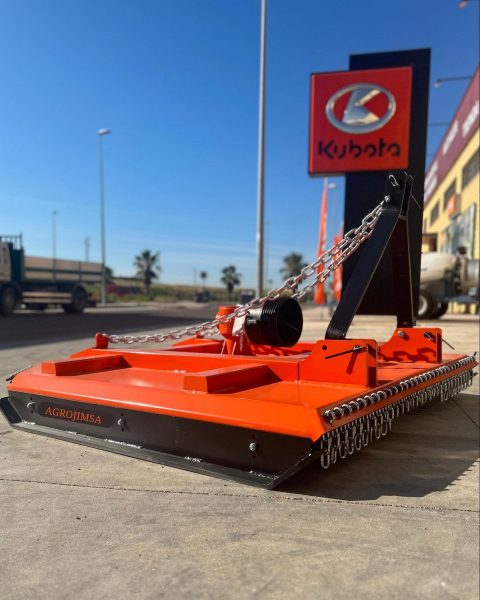 DESBROZADORA CADENAS AG-DC1800