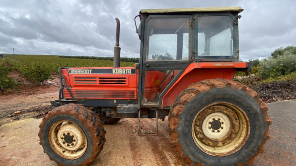 M6950DT tractor KUBOTA